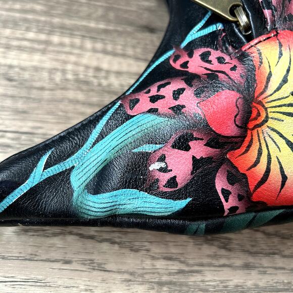 Anuschka Medium Zip Boho Island Escape Black Shoulder Bag - Picture 12 of 16